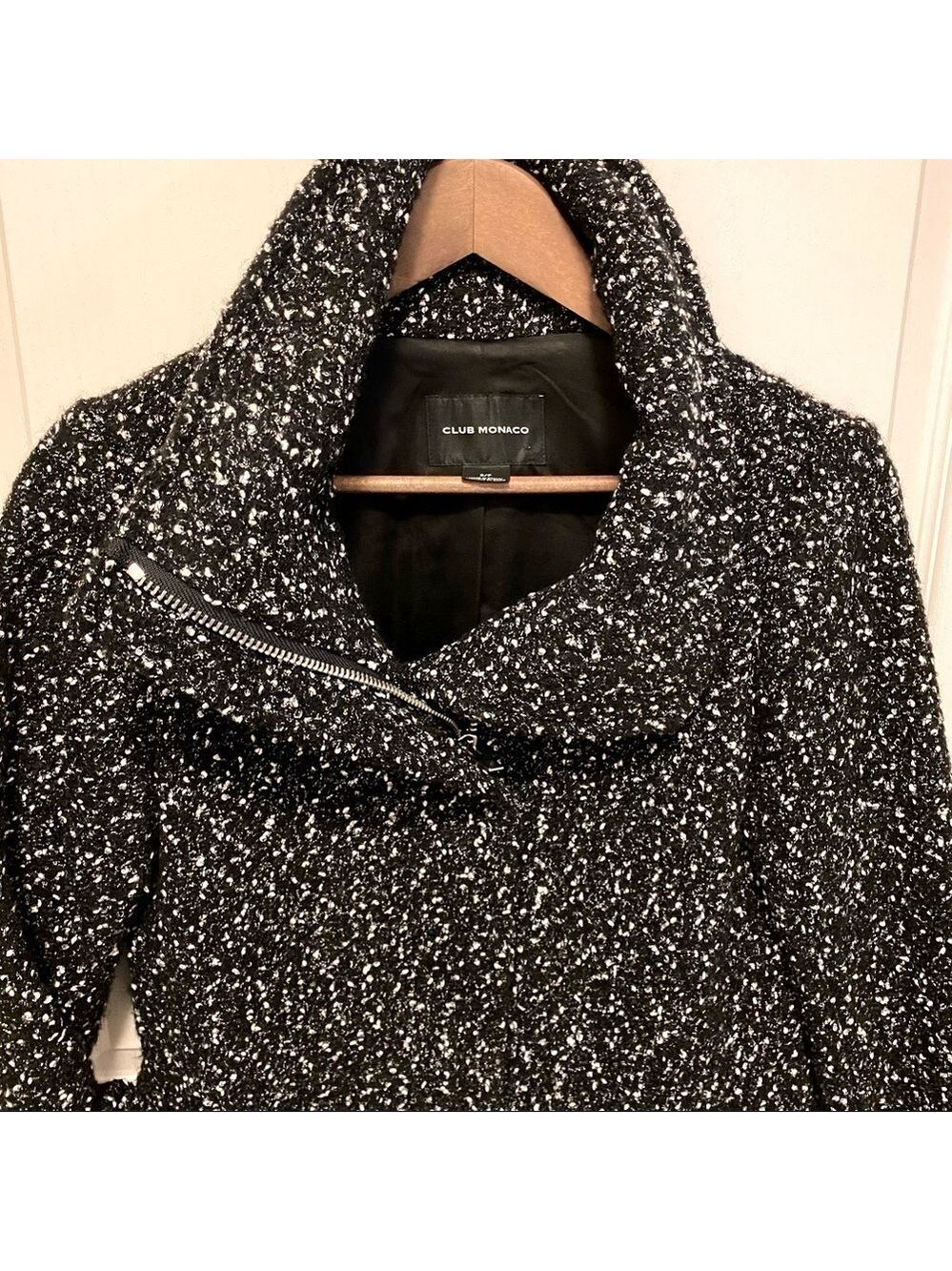 Club Monaco. Tweed Funnel Neck Wool blend coat. Black and white. - Picture 6 of 15